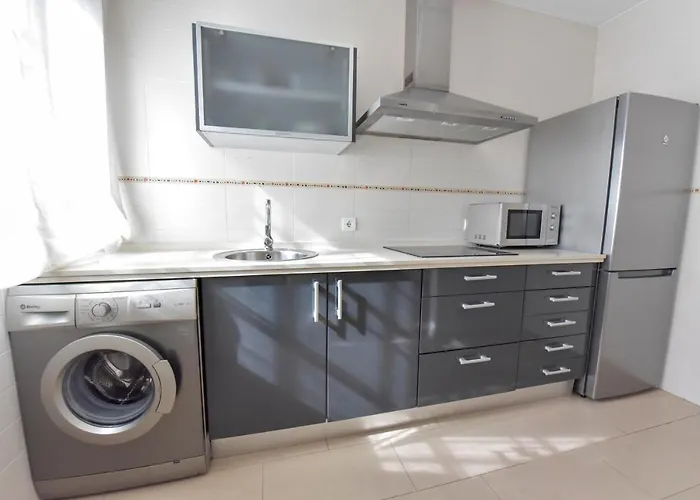 New! Retro Apartment In Central Neighbourhood